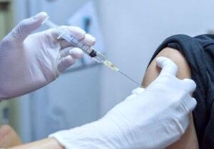مراکز واکسیناسیون افزایش یابد/سریعا دز سوم واکسن کرونا زده شود
