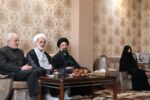 دیدار مسئولان قضایی و بنیاد شهید با مادر 5 شهید
