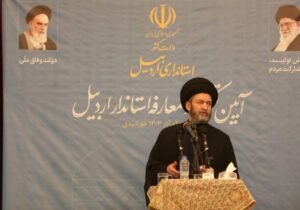 استاندار جدید باج ندهد/مطبوعات حمایت کنند