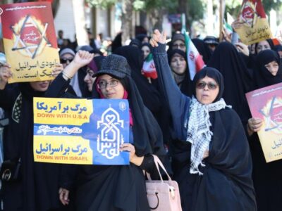 خشم شدید نمازگزاران جمعه اردبیل بر علیه صهیون