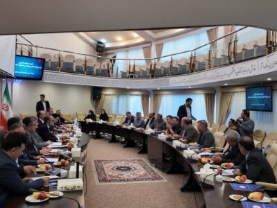 بررسی قضایی مشکلات ۱۱ واحد تولیدی و صنعتی با هدف پایداری سرمایه‌گذاری در استان اردبیل