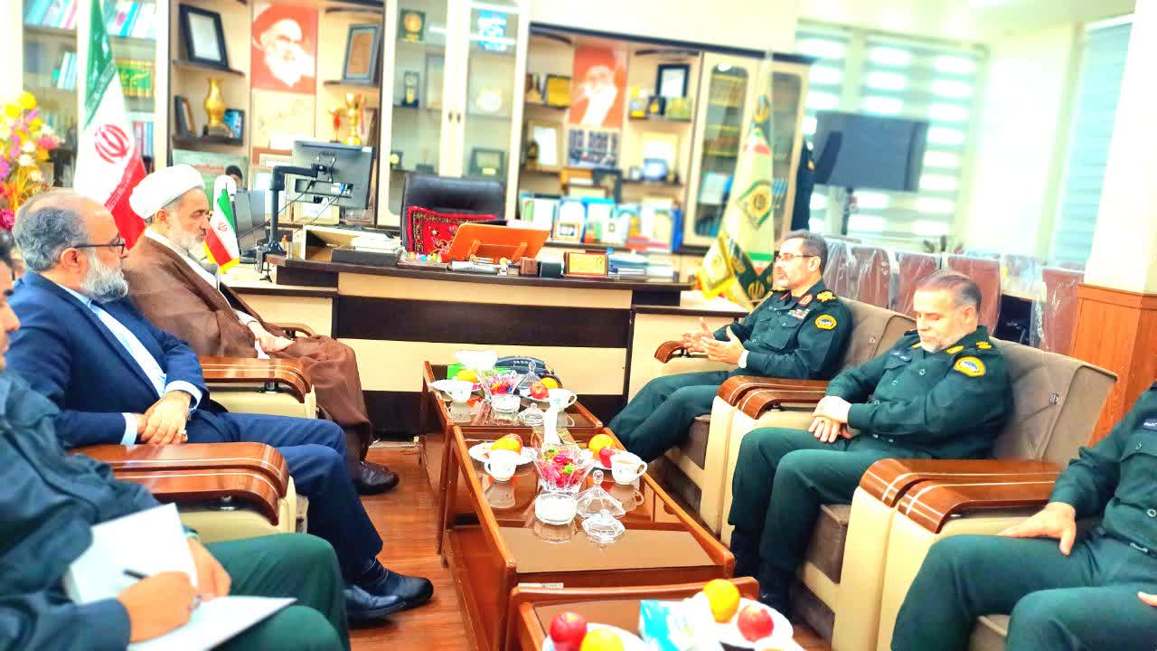 دیدار مسئولین قضایی و انتظامی استان اردبیل/تجلیل از مجاهدان امنیت