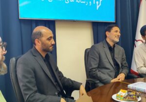 بمناسبت روز خبرنگار شهردار اردبیل در خانه مطبوعات حضور یافت